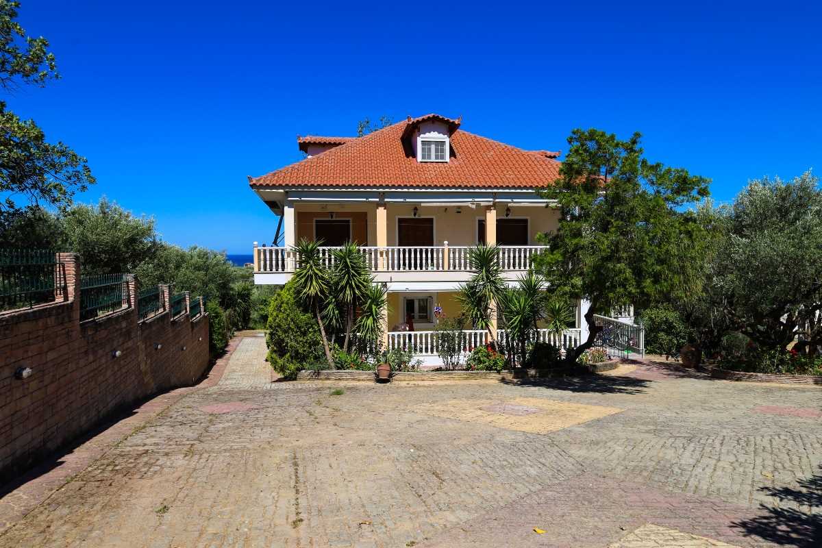 Country house a breath away from everything